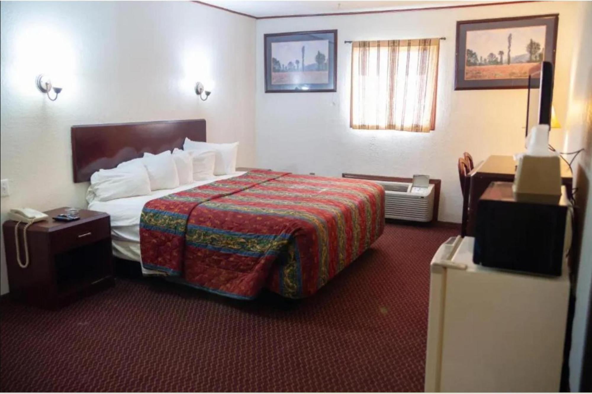 Marshall Lodge By Oyo Hwy 65 Motel 2*